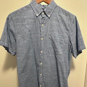 American Eagle - Blue Button Down Short Sleeve Shirt - Size Small